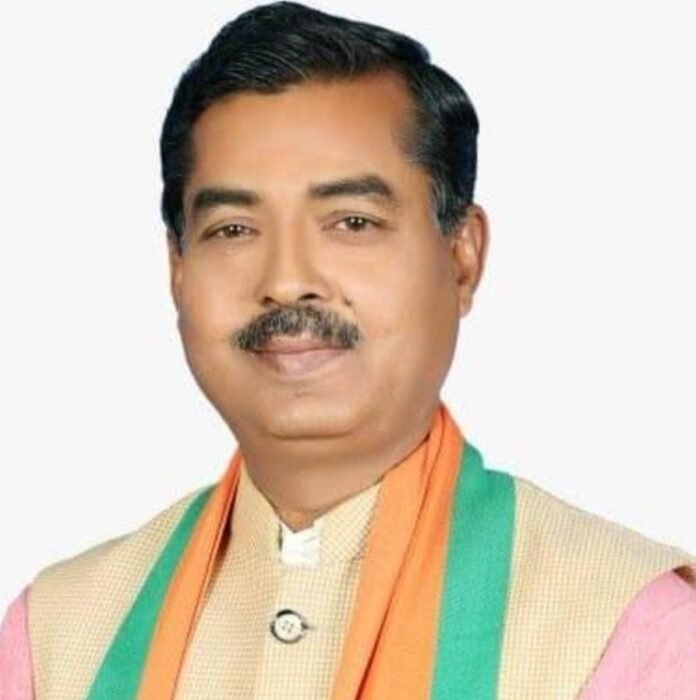 बड़ी खबर:बीजेपी विधायक रानीपुर आदेश चौहान को 6 महीने जेल की सजा