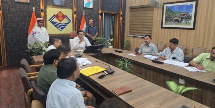 शहर में नो पार्किंग से गाड़ी जब्ती हेतु क्रेेन किए जाएं डबलःडीएम