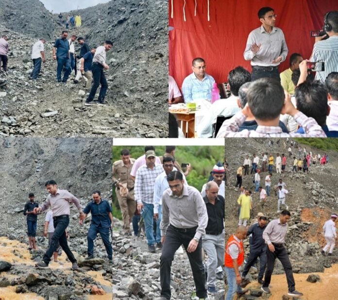 मुख्यमंत्री के निर्देश पर आपदाग्रस्त अंतिम गांव बटोली दौरे पर प्रथम पंक्ति में पहुचें डीएम