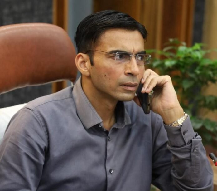 भय बिनु होई न प्रीति‘ कहावत को चरितार्थ करता जिला प्रशासन; नामी गिरामी निजी स्कूलों पर शिकंजा