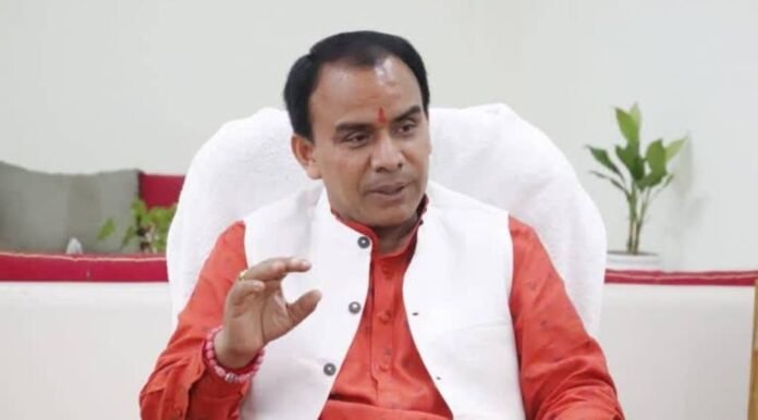 सूबे के 550 सरकारी स्कूलों को गोद लेंगे उद्योगपतिः डॉ. धन सिंह रावत