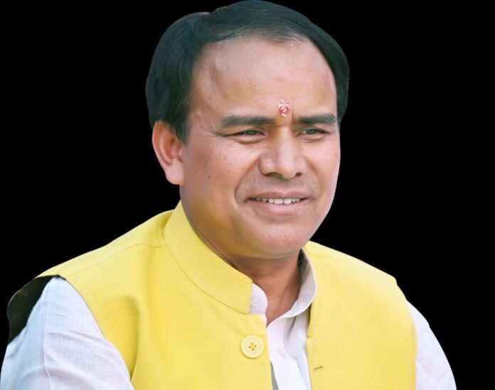 एसीएमओ के निलंबन पर स्वास्थ्य मंत्री डॉ. धन सिंह रावत का बयान