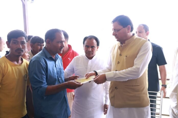 आपदा प्रभावितों को राज्य आपदा मोचन निधि व मुख्यमंत्री राहत कोष के तहत आर्थिक सहायता प्रदान की गई