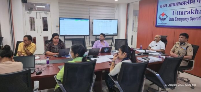 आपदा में मृत्यु होने के 72 घंटे में आर्थिक सहायता देने के मुख्यमंत्री धामी के स्पष्ट निर्देश, सचिव आपदा प्रबंधन एवं उपाध्यक्ष की जनपदों के साथ बैठक