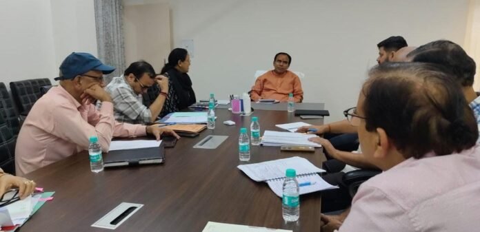 पीएम-श्री स्कूलों की स्थापना को बनेगी ब्लॉक स्तरीय समितिः डॉ. धन सिंह रावत