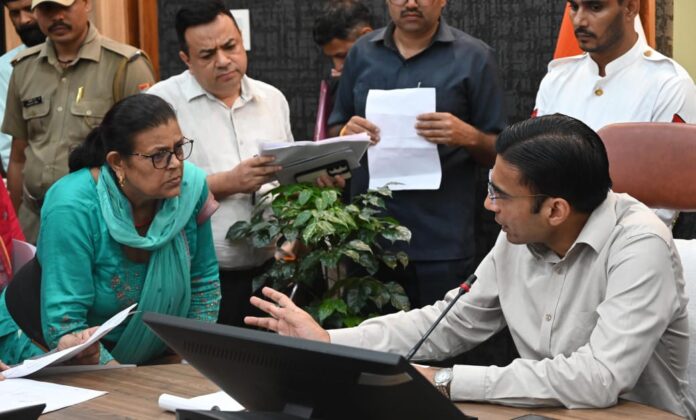 मुख्यमंत्री के जन सेवा संकल्प, सुशासन को सार्थक करता जिला प्रशासन