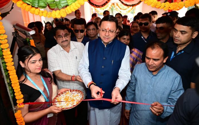 840 राजकीय विद्यालयों में हाइब्रिड मोड में संचालित वर्चुअल एवं स्मार्ट कक्षाओं के केन्द्रीयकृत स्टूडियो का मुख्यमंत्री ने किया शुभारंभ