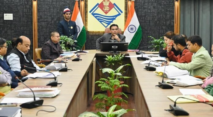 डीएम ने अधिकारियों से ही मांगी अतिक्रमण हटाने की समयसीमा; निर्धारित अवधि में एक्शन नही तो, कार्रवाई तय