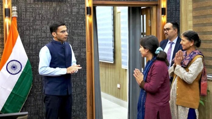 बिन पिता की निर्धन होनहार इंजीनियर बिटिया को प्रतिष्ठित संस्थान में बतौर लैब आफिसर्स नियुक्ति