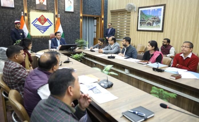 परियोजना को गति देने डीएम ने भूमि अधिग्रहण और पुनर्वास में तेजी लाने के दिए आदेश