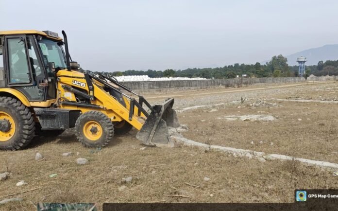 एमडीडीए ने लगभग 72 बीघा में की जा रही अवैध प्लॉटिंग को किया ध्वस्त, नियमों से खिलवाड़ करने वालों पर कड़ी कार्रवाई