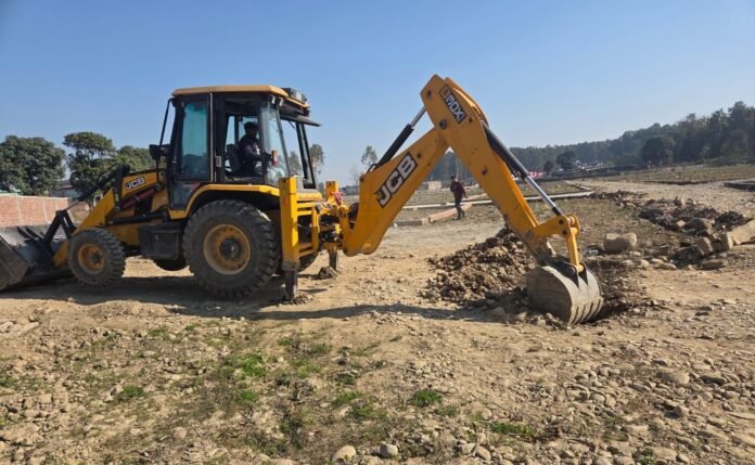 अवैध प्लॉटिंग पर एमडीडीए सख़्त, देहरादून–ऋषिकेश में सीलिंग और ध्वस्तीकरण की बड़ी कार्रवाई, बिना नक्शा मंजूरी निर्माणों पर सीलिंग,अवैध प्लॉटिंग पर बुलडोजर एक्शन