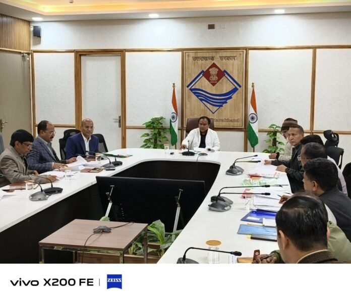 विश्वविद्यालय छात्रों को डीजी लाॅकर पर उपलब्ध करायें प्रामण पत्रः डाॅ. धन सिंह रावत