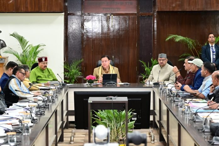 मुख्यमंत्री ने रोजगार एवं स्वरोजगार से जुड़ी विभिन्न योजनाओं की समीक्षा की