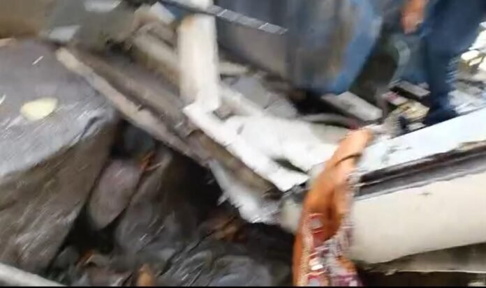 मीनस मार्ग पर क़वानु के पास हिमाचल रोडवेज की बस 100 मीटर गहरी खाई में दुर्घटनाग्रस्त, SDRF ने चलाया रेस्क्यू ऑपरेशन 35-36 यात्री सवार