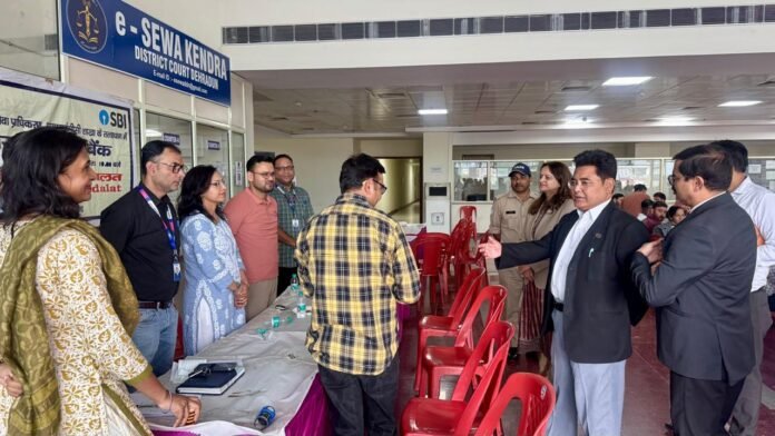 जिला देहरादून में एक ही दिन में राष्ट्रीय लोक अदालत में 9080 मामलों का निस्तारण