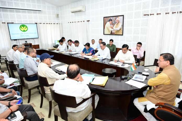 उत्तराखण्ड के प्रत्येक विकासखण्ड में विकसित होंगे आदर्श कृषि एवं उद्यान गांव