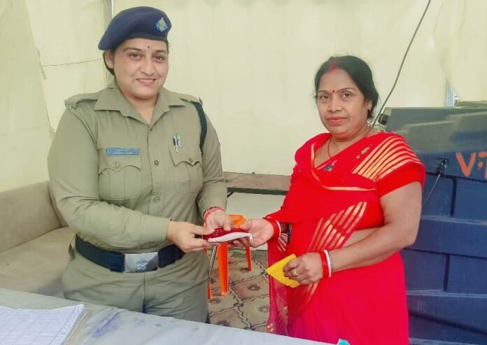एसएसपी दून के नेतृत्व में आमजन की सहायता के लिए सदैव तत्पर दून पुलिस