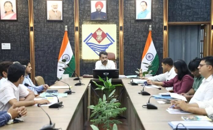 रात्रिकालीन कार्यों को मिली सशर्त अनुमति, लापरवाही पर डीएम का सख्त रुख