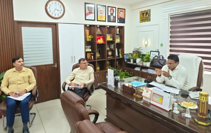 धामी सरकार की सख्ती, अवैध प्लॉटिंग और रियल एस्टेट अनियमितताओं पर कसेगा शिकंजा, रेरा में बड़े सुधारों की तैयारी