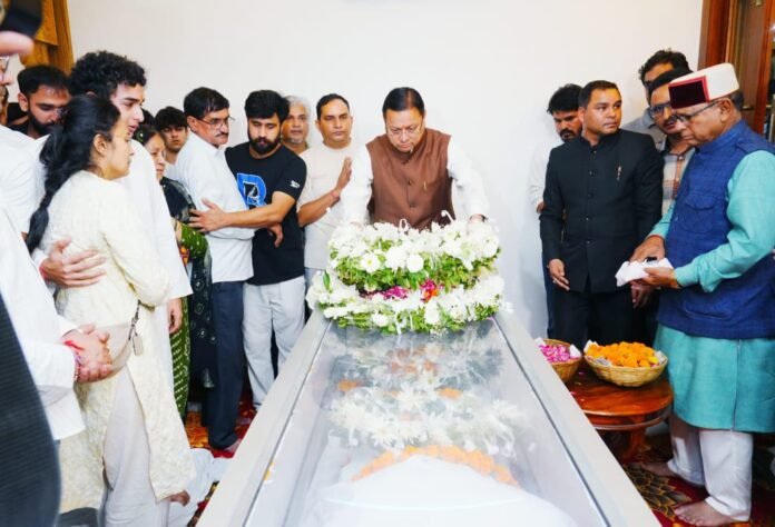 मुख्यमंत्री पुष्कर सिंह धामी ने दिवंगत निशानेबाज जसपाल राणा के आवास पहुंचकर व्यक्त की शोक संवेदना