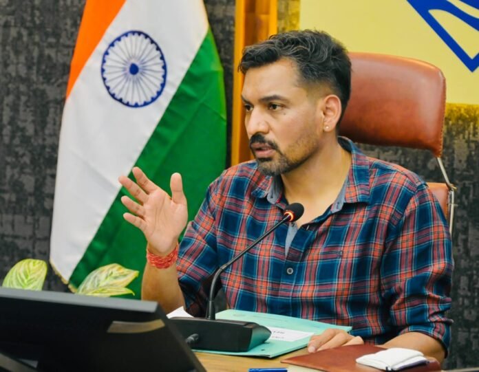 एसआईआर-2026 अभियान में देहरादून ने हासिल की बड़ी प्रगति, 100% गणना प्रपत्र वितरण एवं 86.34 % डिजिटाइजेशन पूर्ण