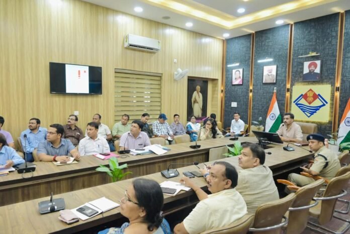 देहरादून में व्यवस्था सुधारने की बड़ी पहलः टास्क फोर्स गठित, दैनिक रिपोर्ट के आधार पर होगा समाधान 36 दिन से अधिक लंबित शिकायतों पर अधिकारियों को चेतावनी