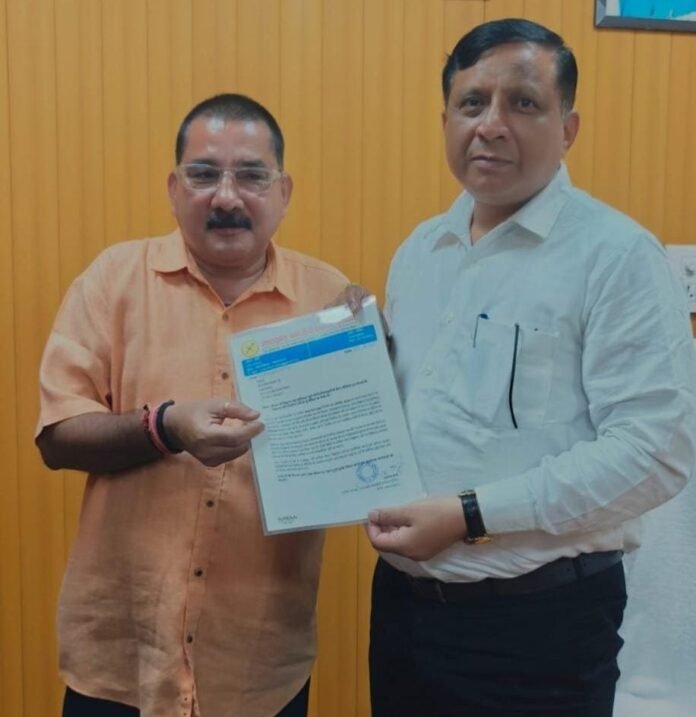 उत्तराखण्ड में सूचीबद्ध न्यूज पोर्टलों को जल्द जारी होंगे सम्मानजनक राशि के विज्ञापन, उत्तराखण्ड श्रमजीवी पत्रकार यूनियन की मांग पर लगी मुहर