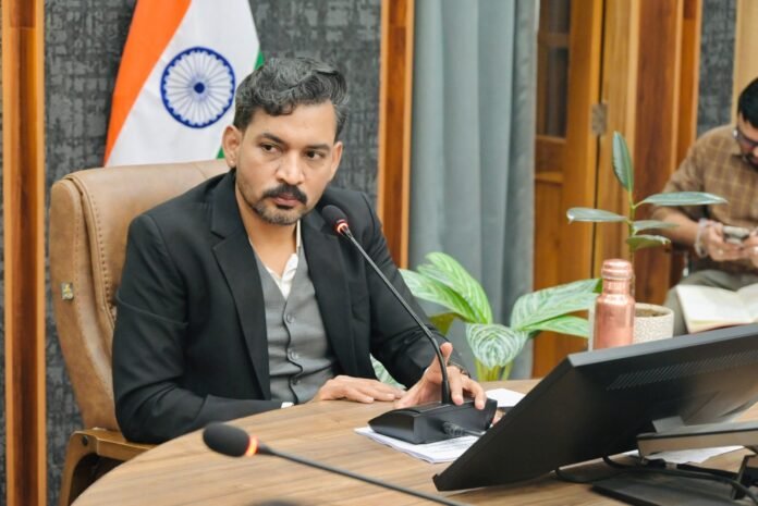 मतदाता सूची से वंचित पात्र नागरिकों को जोड़ने के लिए चलेगा विशेष अभियान