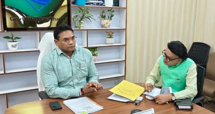 मुख्यमंत्री पुष्कर सिंह धामी के निर्देशों पर नरेंद्र नगर में पार्किंग निर्माण की प्रक्रिया तेज, ₹1.38 करोड़ की धनराशि शीघ्र जारी करने के निर्देश
